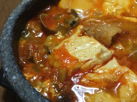 本格的な韓国の家庭の味 旨辛スンドゥブ